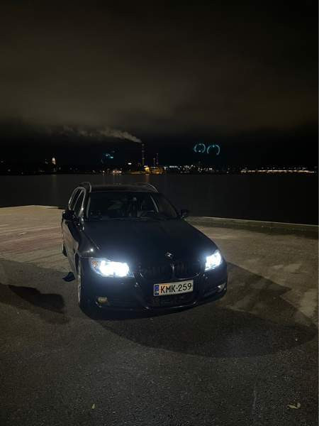 BMW 325 Vantaa - valokuva 1