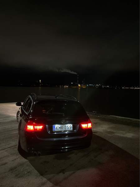 BMW 325 Vantaa - valokuva 2