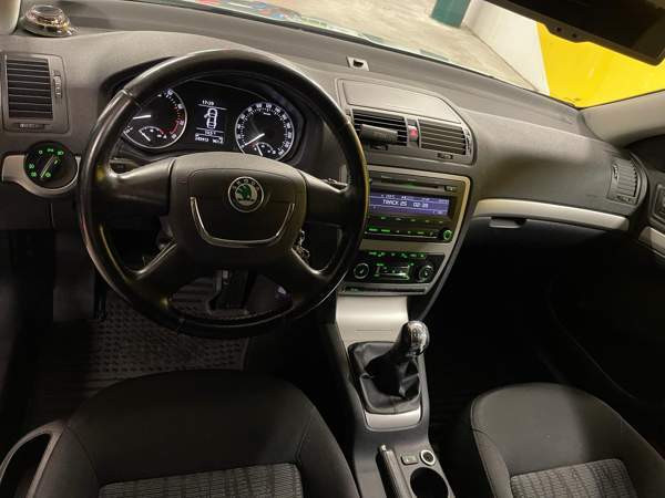 Skoda Octavia Espoo - valokuva 3