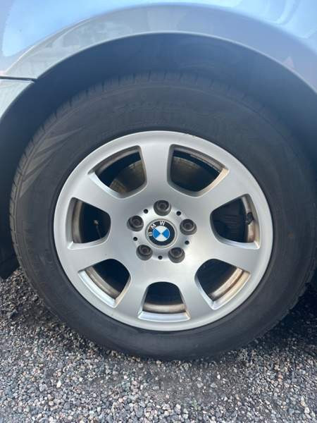 BMW 523 Turtkul - valokuva 8