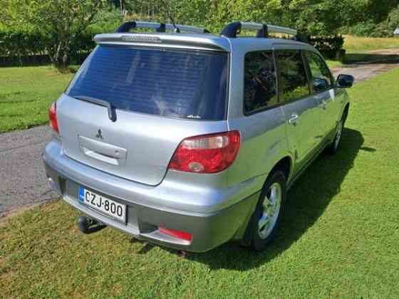 Mitsubishi Outlander Jaervenpaeae