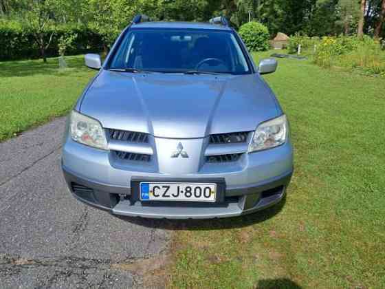 Mitsubishi Outlander Jaervenpaeae