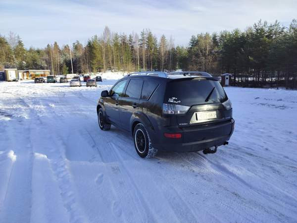 Mitsubishi Outlander Хямеэнлинна - изображение 1