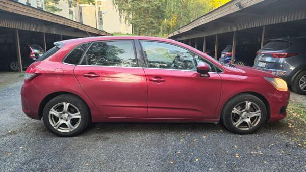 Citroen C4 Glebychevo - valokuva 4