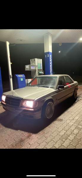 Mercedes-Benz 190 Kajaani - valokuva 5