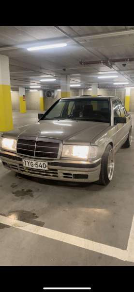 Mercedes-Benz 190 Kajaani - valokuva 2