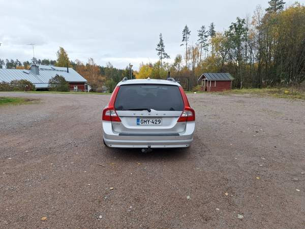 Volvo V70 Porvoo - valokuva 4