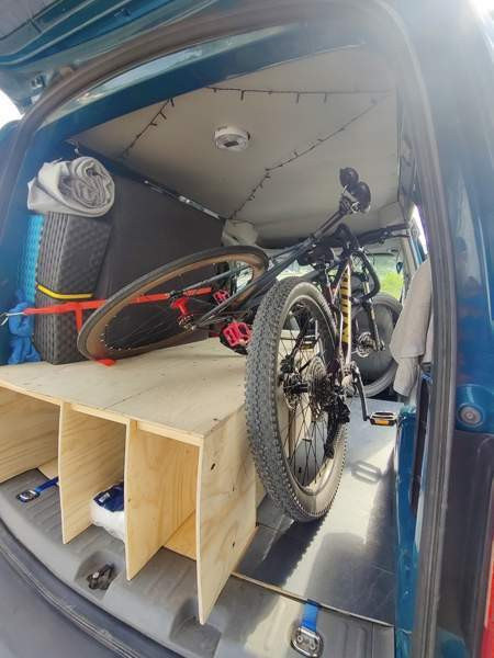 Volkswagen Caddy Турткуль - изображение 7