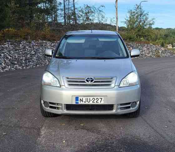 Toyota Avensis Verso Helsinki