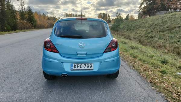 Opel Corsa Лемпяаля - изображение 7