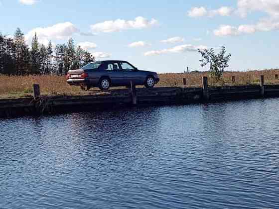 Mercedes-Benz 260 Valkeala