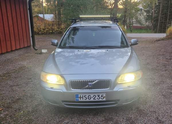 Volvo V70 Саров - изображение 2