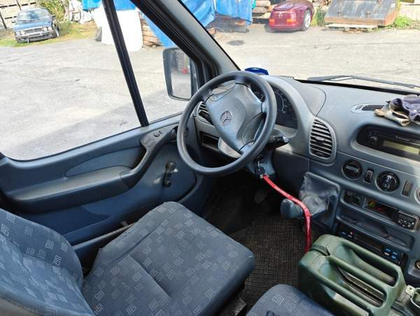 Mercedes-Benz Sprinter Nurmo - valokuva 5