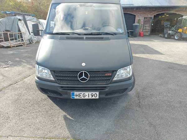 Mercedes-Benz Sprinter Nurmo - valokuva 1