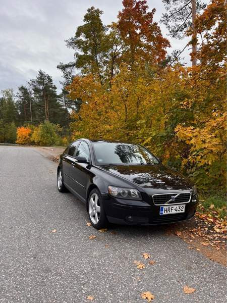 Volvo S40 Glebychevo - valokuva 1