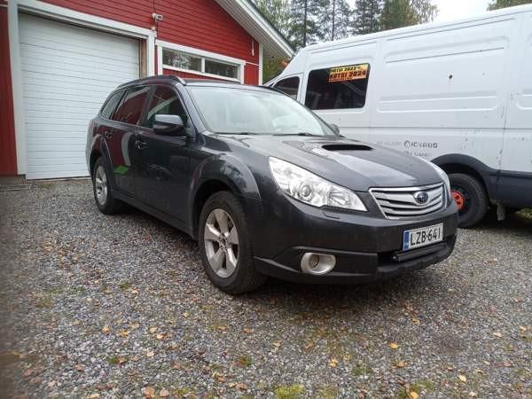 Subaru Outback Pyhäntä - valokuva 1