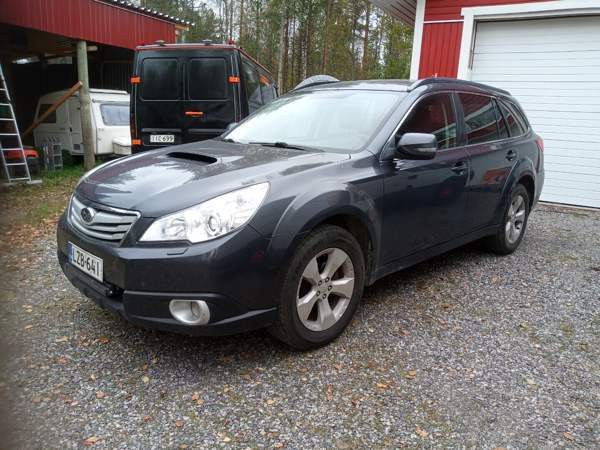 Subaru Outback Pyhäntä - valokuva 2