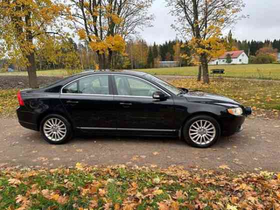 Volvo S80 Янаккала