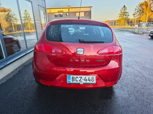 Seat Leon Tuusula - valokuva 7