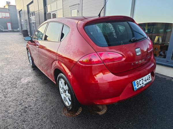 Seat Leon Tuusula - valokuva 4