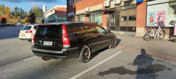 Volvo V70 Kaarina – foto 1