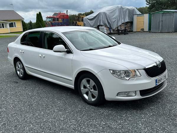 Skoda Superb Hämeenkyrö - изображение 4