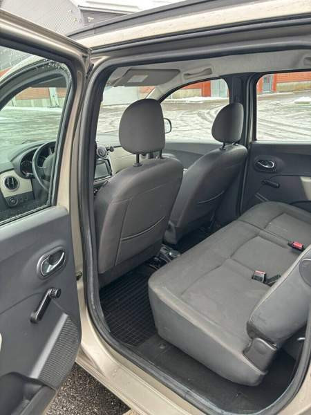 Dacia Lodgy Maentsaelae – foto 1