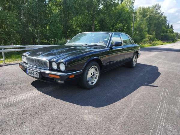 Jaguar Sovereign Йямся - изображение 1