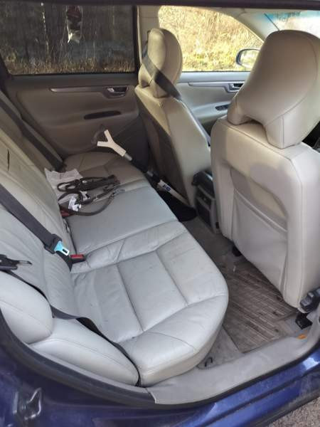 Volvo V70 Ruovesi - изображение 7