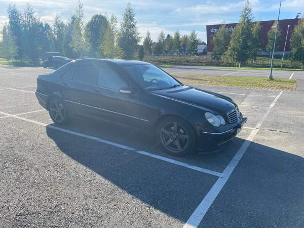 Mercedes-Benz 320 Коккола - изображение 5