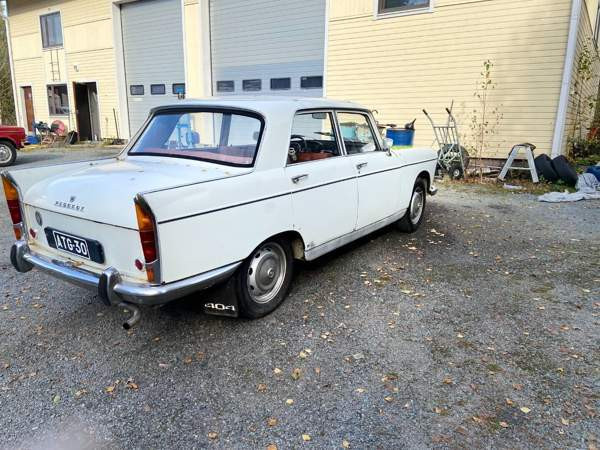 Peugeot 404 Jaemsae - valokuva 4