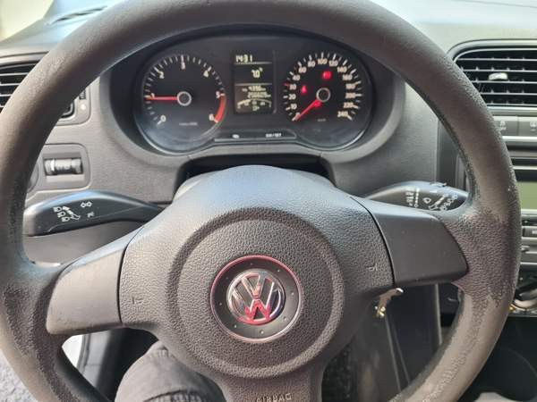 Volkswagen Polo Pirkkala - изображение 8
