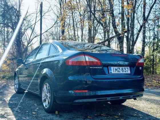 Ford Mondeo Nokia
