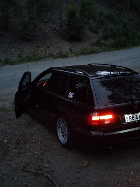 BMW 530 Kangasala - valokuva 2