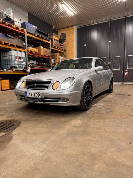 Mercedes-Benz 320 Parkano – foto 1