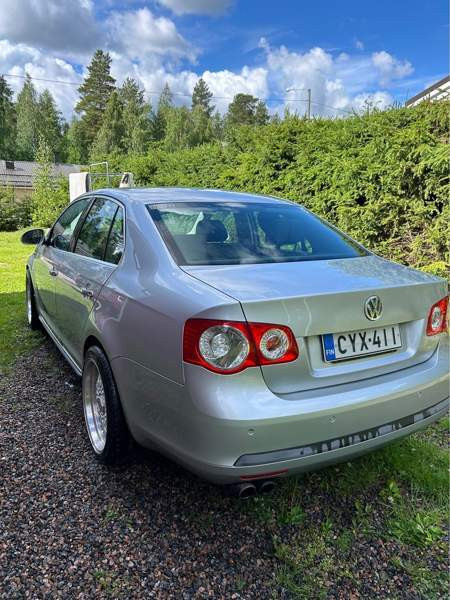 Volkswagen Jetta Pyhäntä - valokuva 4