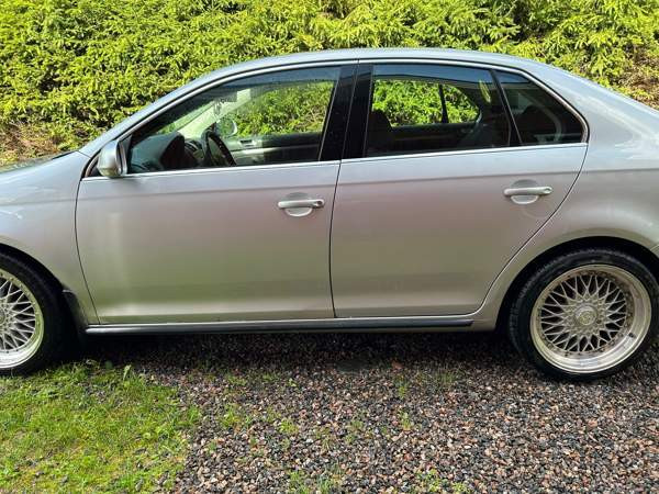 Volkswagen Jetta Pyhäntä - valokuva 3