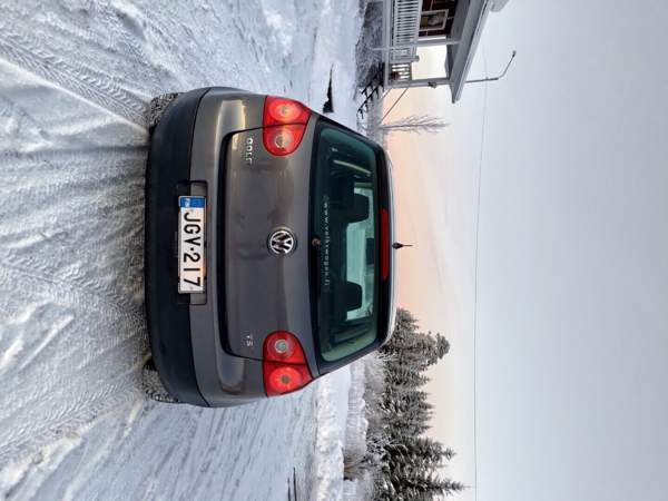 Volkswagen Golf Veteli - valokuva 8