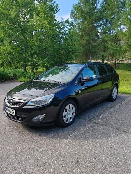 Opel Astra Kuhmoinen - photo 1