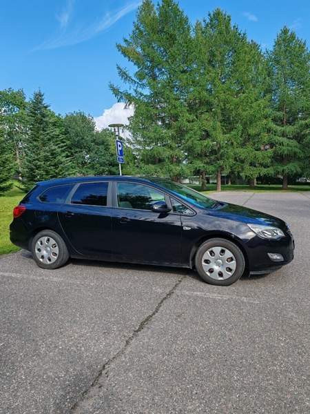 Opel Astra Kuhmoinen - photo 2