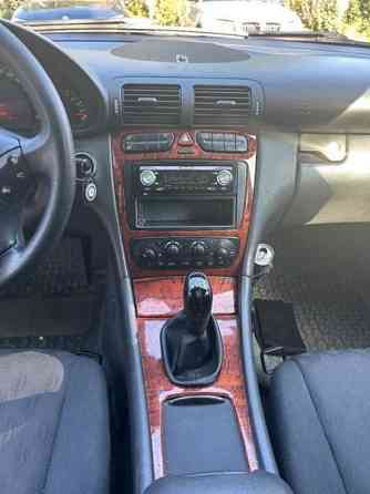 Mercedes-Benz C Вантаа