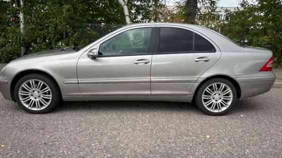 Mercedes-Benz C Вантаа
