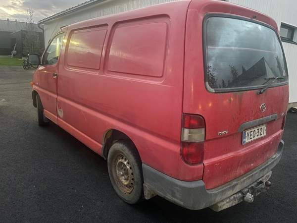 Toyota Hiace Oulu - valokuva 3
