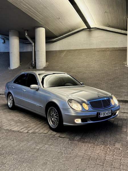 Mercedes-Benz 200 Glebychevo - valokuva 1