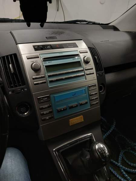 Toyota Corolla Verso Vantaa - valokuva 7