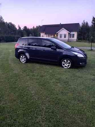 Peugeot 5008 Turtkul