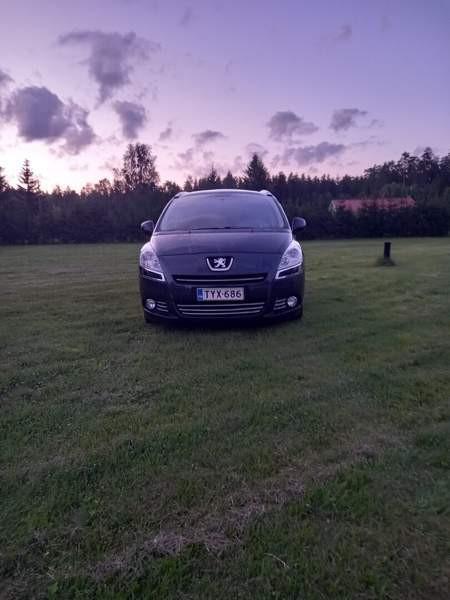 Peugeot 5008 Турткуль - изображение 3