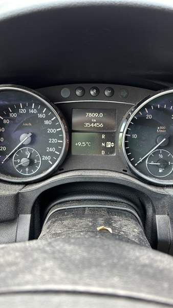 Mercedes-Benz R Мянтсяля - изображение 4