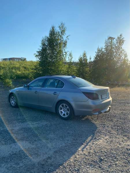 BMW 525 Nokia - valokuva 1