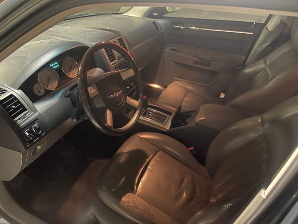 Chrysler 300C Espoo – foto 6